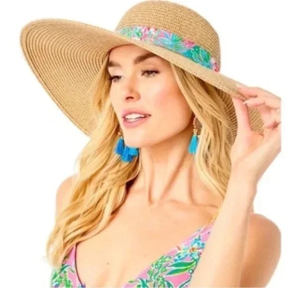 Lilly Pulitzer Accessories - NWT Lilly Pulitzer Woven Paper Wide-Brim Sun Hat with Floral Band - Natural